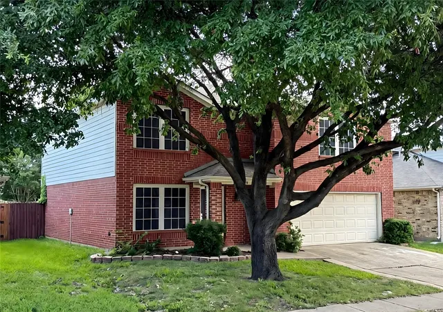 Photo 2 of Single family home for sale at 1578 Crown View Dr, Little Elm, TX 75068 | MLS# 21291266 | Listing updated on 2026-08-04