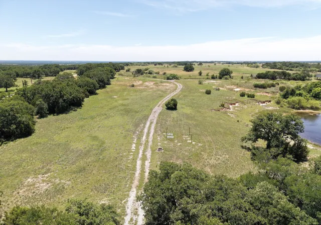 2nd image of 3021 Turkey Ct, Perrin, TX 78665 | MLS# 21292242