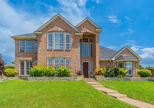 Photo 1 of Sale Pending at 2700 Sunset Cir, Plano, TX 75093 | MLS# 21291663 | Listing updated on 2026-08-28