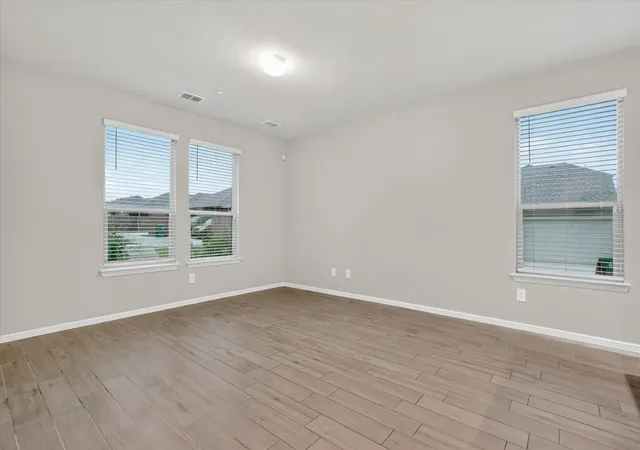 Photo 3 of Single family home for sale at 4716 Stunning Pathway, Haltom City, TX 76117 | MLS# 21288746 | Listing updated on 2026-08-28