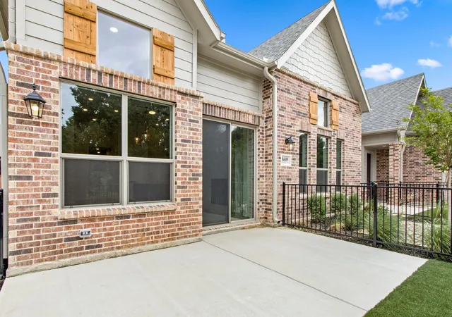 Homes for sale in Rowlett, TX | 8609 Del Rio Trl, Rowlett, TX 75089 | MLS# 21292297