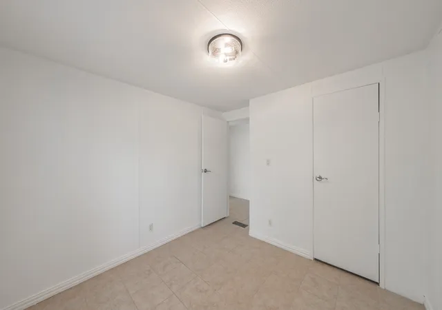 Photo 2 of Single family home for sale at 419 Wood River Rd, Millsap, TX 76066 | MLS# 21292350 | Listing updated on 2026-09-28