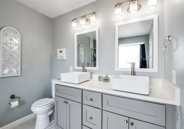 Photo 4 of Single family home for sale at 148 Triumph Rd, Dallas, TX 75241 | MLS# 21292406 | Listing updated on 2026-08-13