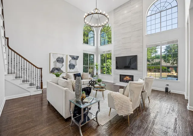 4th image of 1807 Greenlea Cvs, Southlake, TX 76092 | MLS# 21291064