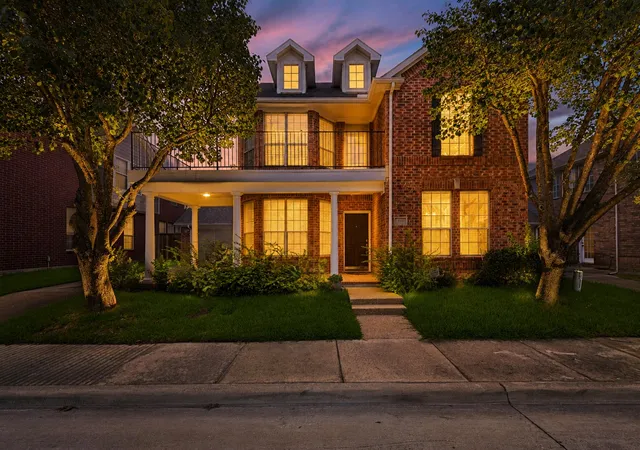 1st image of 531 Southridge Wy, Irving, TX 75063 | MLS# 21288599