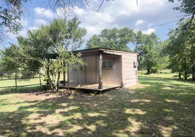 Homes for sale in Mineral Wells, TX | 1102 Ne 23rd St, Mineral Wells, TX 76067 | MLS# 21292349