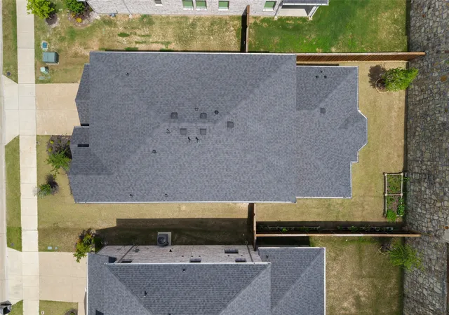 Photo 2 of Single family home for sale at 207 Midnight Trl, Melissa, TX 75454 | MLS# 21280165 | Listing updated on 2026-08-29