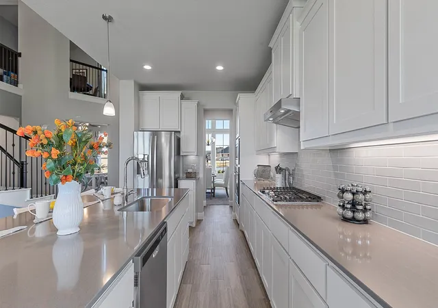 Photo 3 of Sale Pending at 4927 Simmental Dr, Arlington, TX 76001 | MLS# 21290550 | Listing updated on 2026-07-09