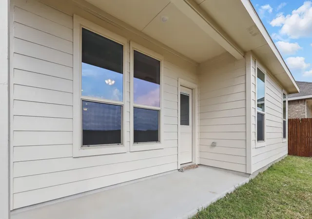 Homes for sale in Grandview, TX | 629 Harvey St, Grandview, TX 76050 | MLS# 21290645