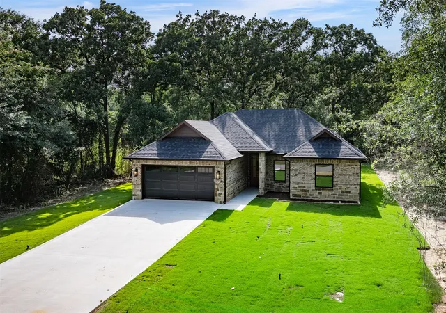 Homes for sale in Gun Barrel City, TX | 172 Harmon, Gun Barrel City, TX 75156 | MLS# 21292432
