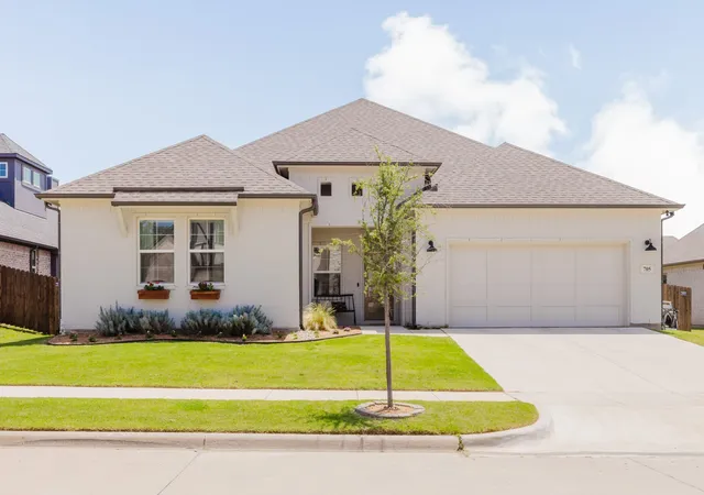 1st image of 705 W Jockey, Willow Park, TX 76087 | MLS# 21292583