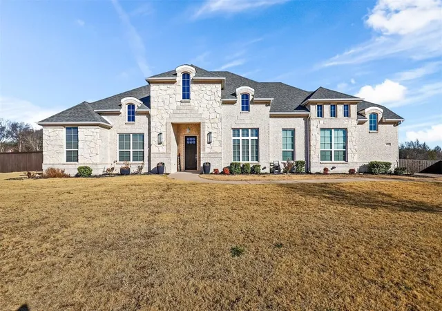 Homes for sale in Midlothian, TX | 6451 Still Waters Ct, Midlothian, TX 76065 | MLS# 21292753
