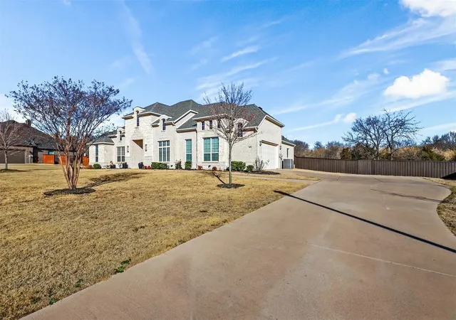 Homes for sale in Midlothian, TX | 6451 Still Waters Ct, Midlothian, TX 76065 | MLS# 21292753