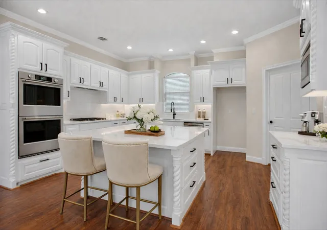 Photo 3 of Single family home for sale at 153 Crest Canyon Dr, Fort Worth, TX 76108 | MLS# 21292595 | Listing updated on 2026-08-03