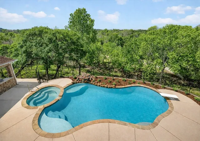 Photo 3 of Single family home for sale at 153 Crest Canyon Dr, Fort Worth, TX 76108 | MLS# 21292595 | Listing updated on 2026-08-03
