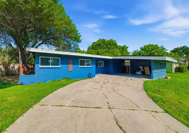 3rd image of 7208 Overhill Rd, Fort Worth, TX 76116 | MLS# 21291102