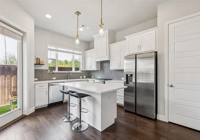 Photo 1 of Condo for sale at 6306 Oakbend Cir, Fort Worth, TX 76132 | MLS# 21291439 | Listing updated on 2026-07-20