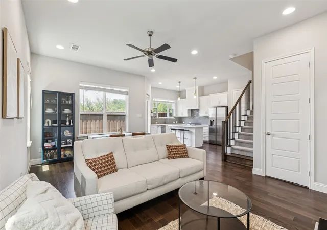 Photo 3 of Condo for sale at 6306 Oakbend Cir, Fort Worth, TX 76132 | MLS# 21291439 | Listing updated on 2026-07-20