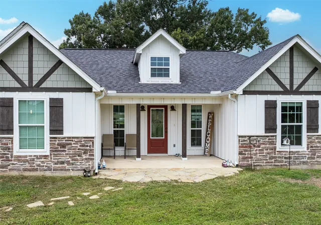 Homes for sale in Athens, TX | 8998 Fm 59, Athens, TX 75751 | MLS# 21284353