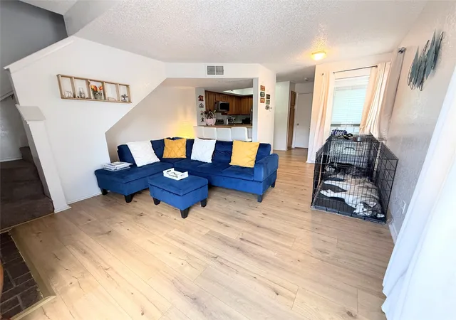 1st image of 2312 Balsam Dr, Arlington, TX 76006