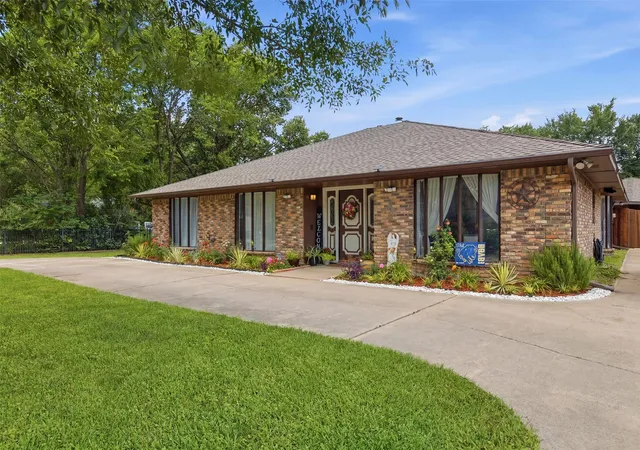 Homes for sale in Mesquite, TX | 1933 Potter Ln, Mesquite, TX 75149 | MLS# 21291712