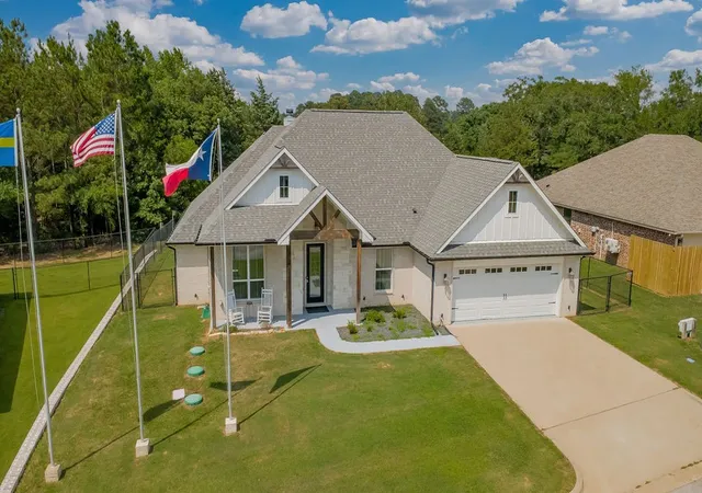Photo 2 of Single family home for sale at 24058 Sun Ridge Rd, Lindale, TX 75771 | MLS# 21292940 | Listing updated on 2026-08-19