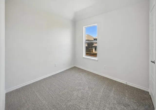 Photo 4 of Single family home for sale at 2105 Crockett Wy, Anna, TX 75409 | MLS# 21292945 | Listing updated on 2026-10-05