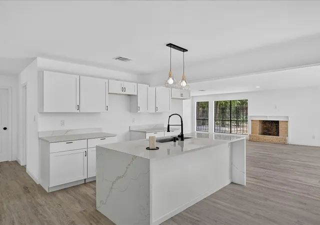 Photo 1 of Single family home for sale at 2402 E Overton Rd, Dallas, TX 75216 | MLS# 21284113 | Listing updated on 2026-08-25