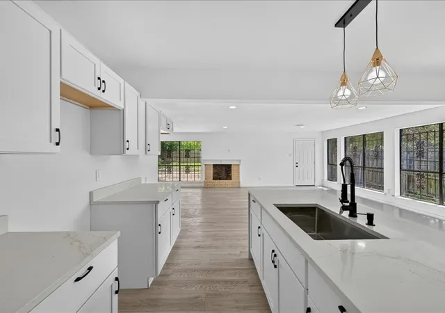 Photo 3 of Single family home for sale at 2402 E Overton Rd, Dallas, TX 75216 | MLS# 21284113 | Listing updated on 2026-08-25