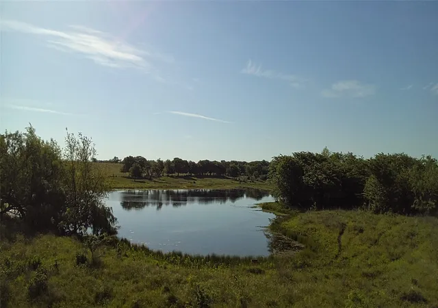 Photo 1 of Land for sale at 682 W Somers Lane, Axtell, TX 76624 | MLS# 21292984 | Listing updated on 2026-08-18