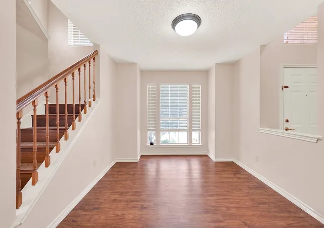 Photo 4 of Sale Pending at 7716 Bucknell Dr, Rowlett, TX 75088 | MLS# 21286522 | Listing updated on 2026-08-03