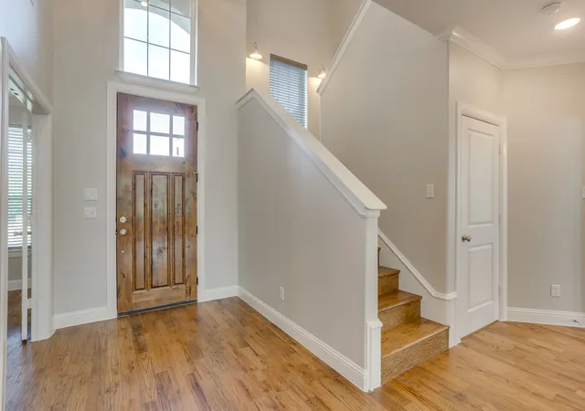Photo 2 of Single family home for sale at 120 War Wagon Cir, Millsap, TX 76066 | MLS# 21292977 | Listing updated on 2026-10-02