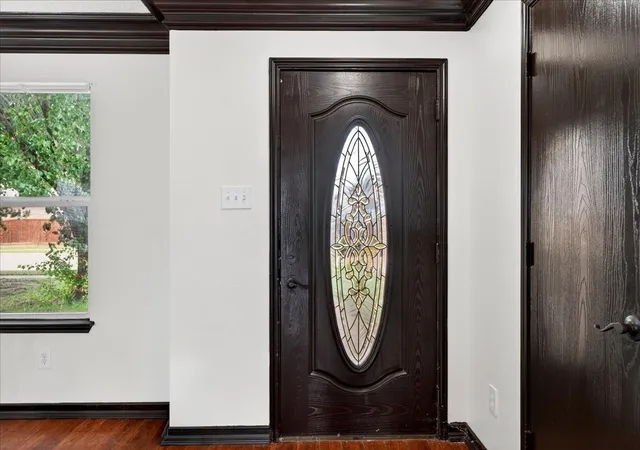 Photo 4 of Single family home for sale at 6008 Mckaskle Dr, Fort Worth, TX 76119 | MLS# 21292415 | Listing updated on 2026-10-03