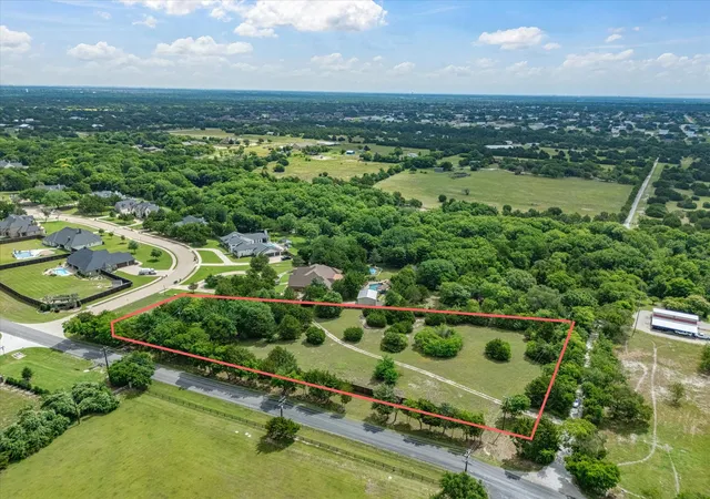 Homes for sale in Midlothian, TX | 2910 American Sparrow Dr, Midlothian, TX 76065 | MLS# 21293130