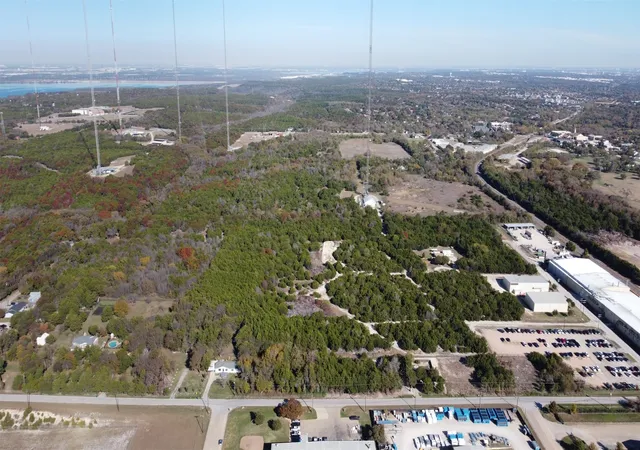 Photo 3 of Land for sale at 1129 Cedarview Dr, Cedar Hill, TX 75104 | MLS# 21292318 | Listing updated on 2026-08-03