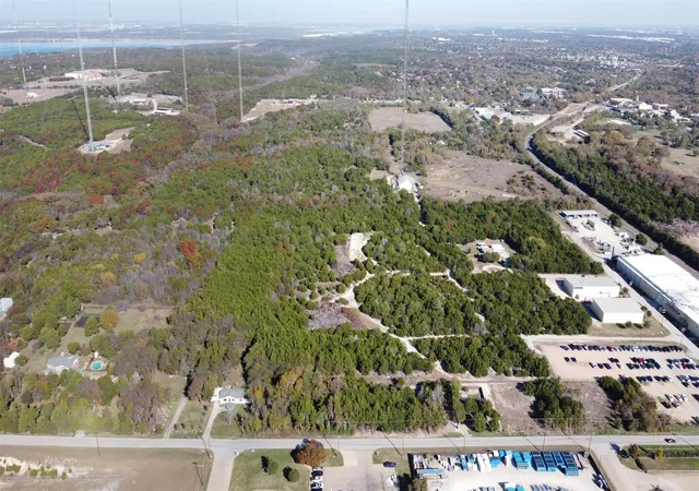 Photo 3 of Land for sale at 1129 Cedarview Dr, Cedar Hill, TX 75104 | MLS# 21292318 | Listing updated on 2026-08-03