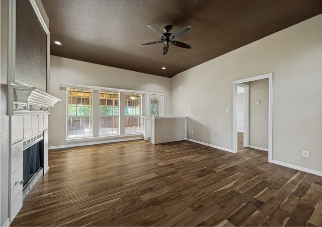 Homes for sale in Pottsboro, TX | 303 Bryant St, Pottsboro, TX 75076 | MLS# 21291682