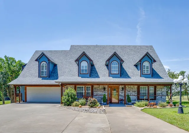 Photo 1 of Single family home for sale at 2100 Fm 3048, Cleburne, TX 76031 | MLS# 21293198 | Listing updated on 2026-08-31
