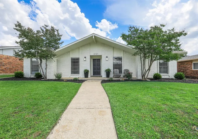 Homes for sale in The Colony, TX | 5121 Pruitt Dr, The Colony, TX 75056 | MLS# 21292545