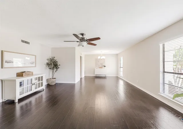 Homes for sale in The Colony, TX | 5121 Pruitt Dr, The Colony, TX 75056 | MLS# 21292545