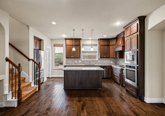 Photo 1 of Townhouse for sale at 7116 Rose Quartz Ct, Fort Worth, TX 76132 | MLS# 21293208 | Listing updated on 2026-08-24
