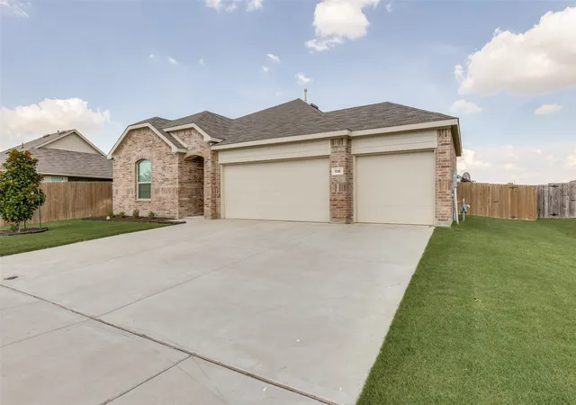 Photo 2 of Sale Pending at 1136 Cropout Wy, Haslet, TX 76052 | MLS# 21293113 | Listing updated on 2026-07-20