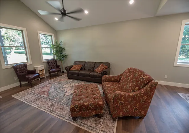 Photo 3 of Single family home for sale at 170 Rs County Rd 3445 Rd, Emory, TX 75440 | MLS# 21293253 | Listing updated on 2026-08-22