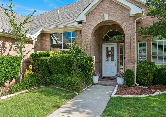 Photo 3 of Sale Pending at 1204 Wildflower Ln, Flower Mound, TX 75028 | MLS# 21290826 | Listing updated on 2026-07-05