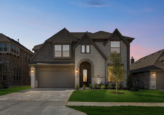 Photo 2 of Single family home for sale at 1040 Snowy Owl Dr, Alvarado, TX 76009 | MLS# 21293269 | Listing updated on 2026-10-07