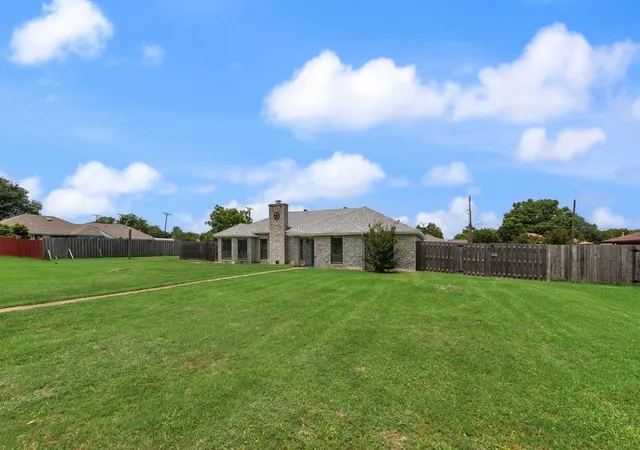 2nd image of 3517 Sachse Rd, Sachse, TX 75048 | MLS# 21283075