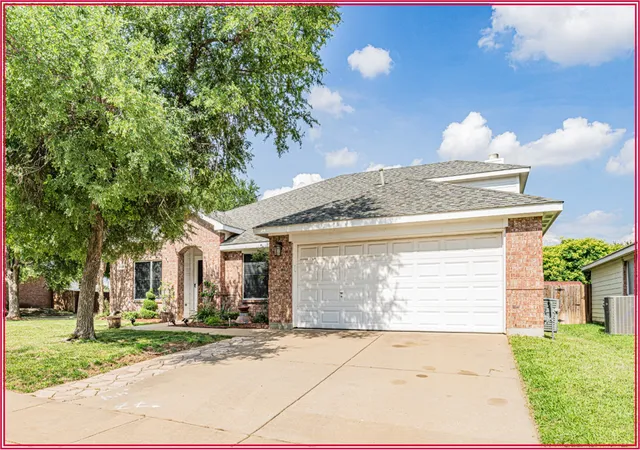 2nd image of 8505 Santa Ana Dr, Fort Worth, TX 76131 | MLS# 21292750