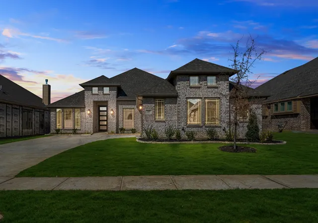 Photo 1 of Single family home for sale at 217 Seminole Trl, Alvarado, TX 76009 | MLS# 21293329 | Listing updated on 2026-10-07