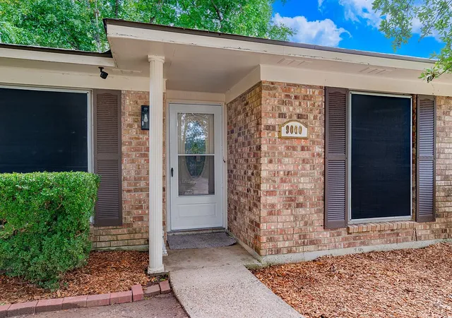 Photo 4 of Single family home for sale at 9000 Lone Oak, Shreveport, LA 71118 | MLS# 21292762 | Listing updated on 2026-08-29