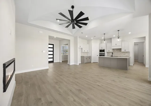 Photo 3 of Single family home for sale at 7449 County Road 1127, Godley, TX 76044 | MLS# 21293455 | Listing updated on 2026-10-06
